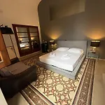 Residenza La Scala Πανσιόν 3*